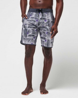 Heather Grey Travis Mathew Sail Plans Boardshort | QIES97865