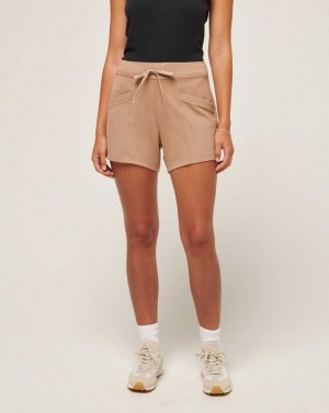 Natural Travis Mathew Friday Ponte Pocket Short | YWRA29583