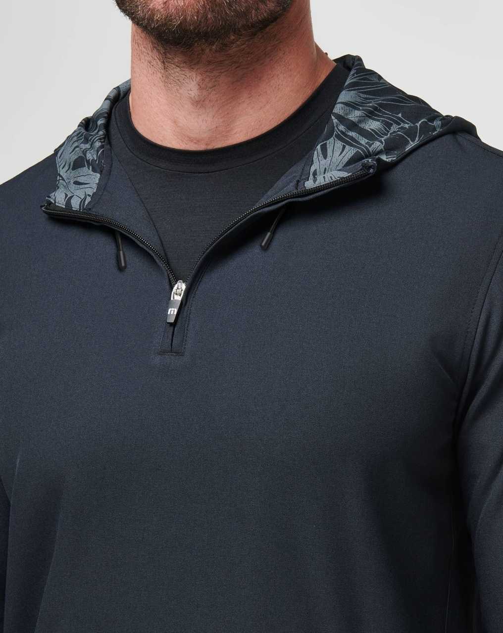 Black Floral Travis Mathew Tech Hoodie Quarter Zip | PIHR09743