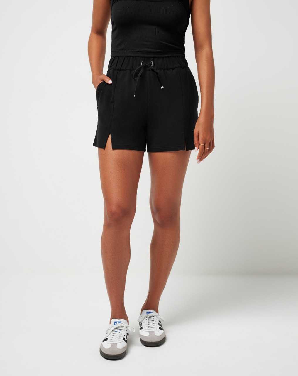 Black Travis Mathew Hidden Local Short | SKZY23019