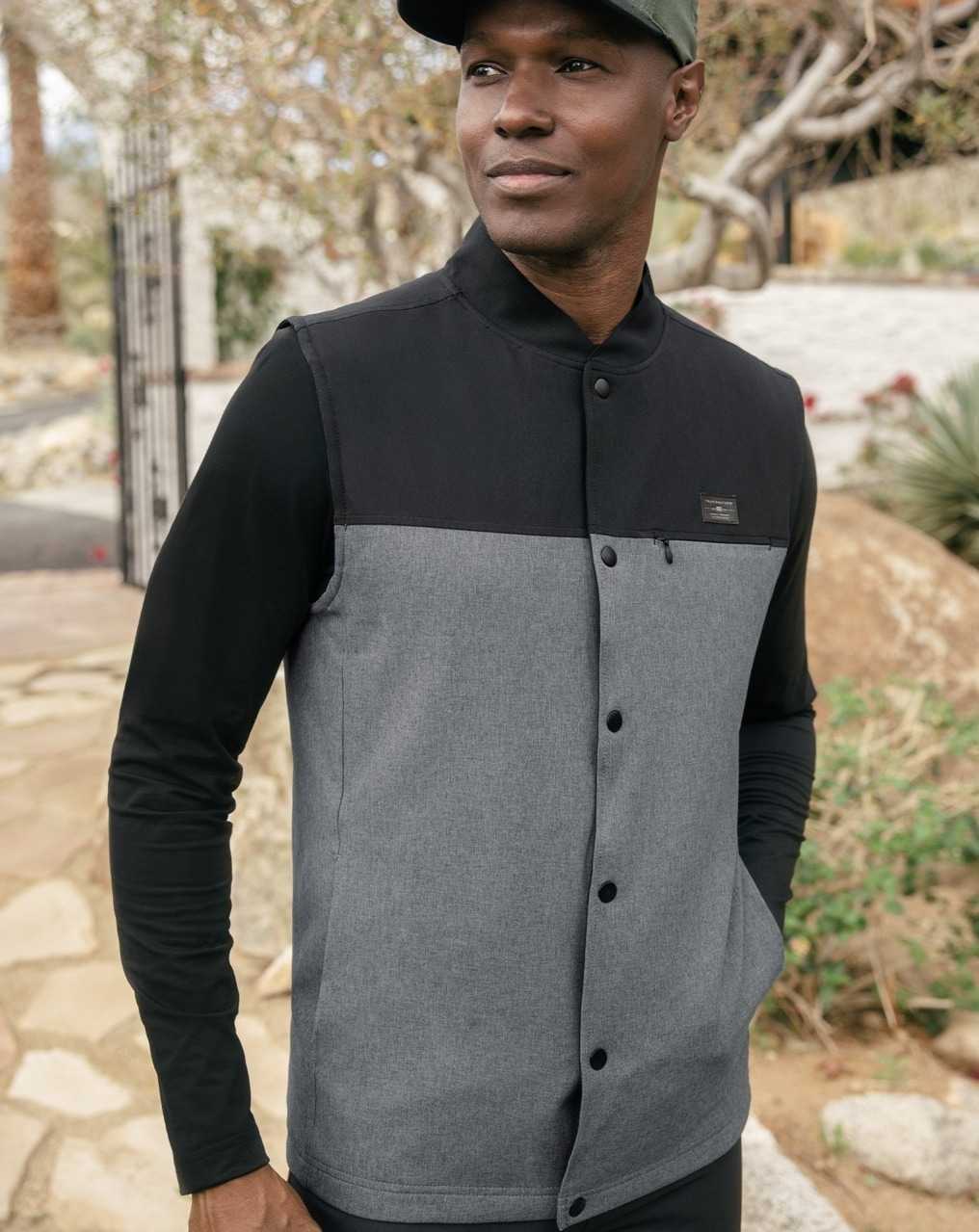 Black Travis Mathew Navigational Report Vest | JFQH13260