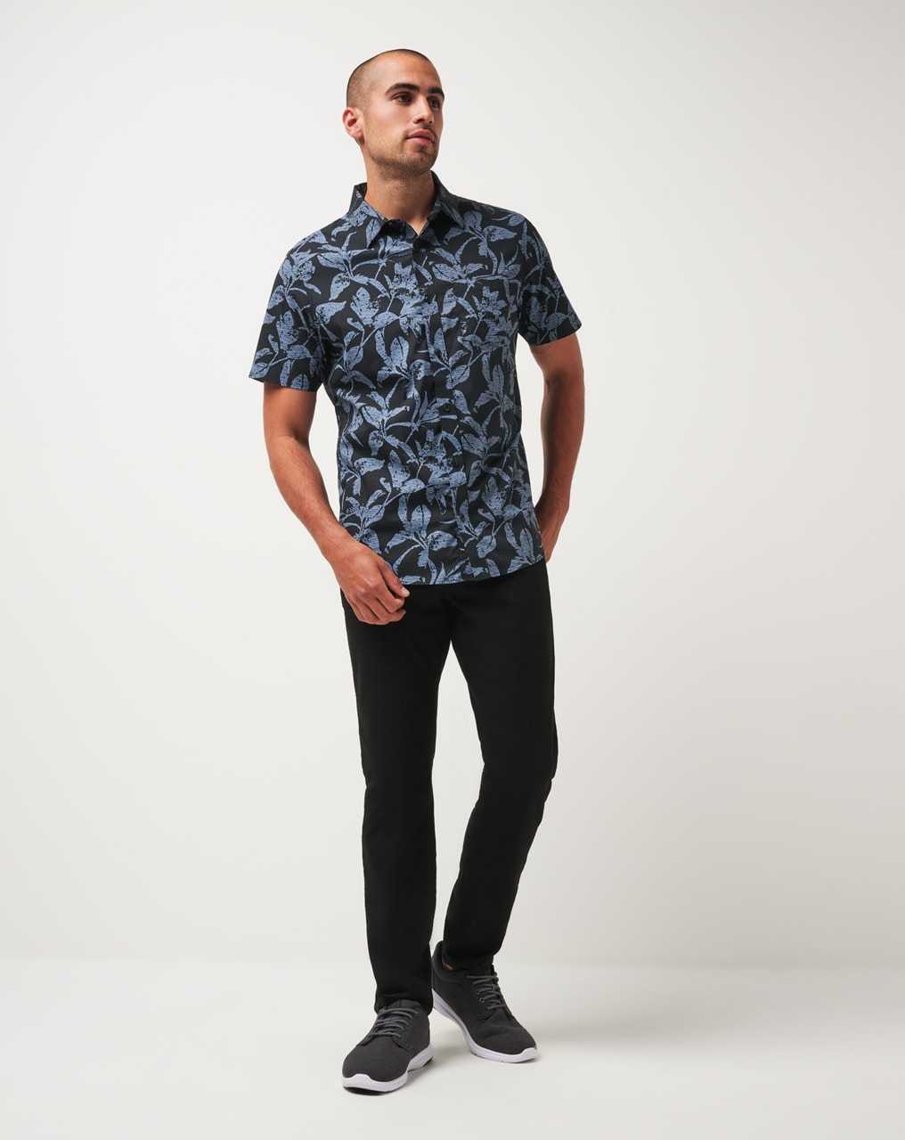 Black Travis Mathew Photo Finish Button-up | MWUB19870