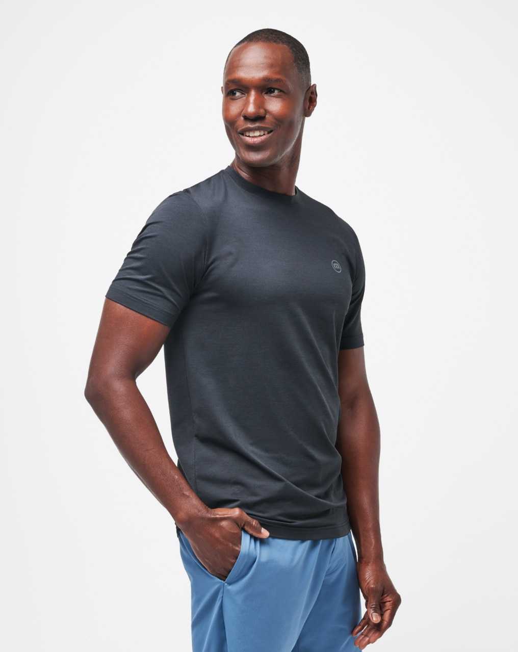 Black Travis Mathew Scenic Vista Active Tee | DHOT23465