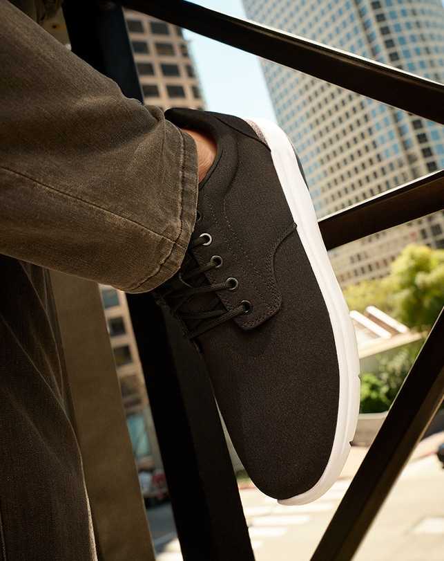 Black Travis Mathew The Daily 2 Woven Shoe | IOCG56132