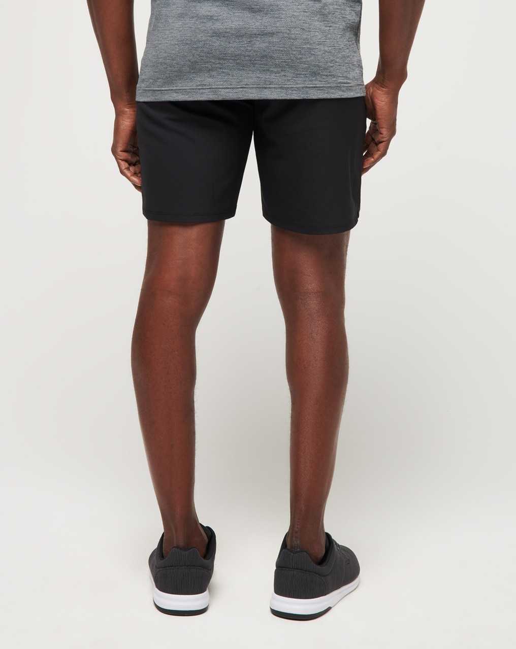 Black Travis Mathew Wanderlust E-waist Short 7.5in | VYBE68034