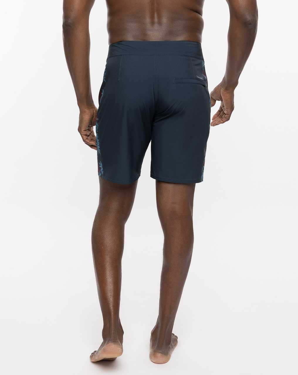 Blue Nights Travis Mathew Dawns Early Light Boardshort | AXCU62807