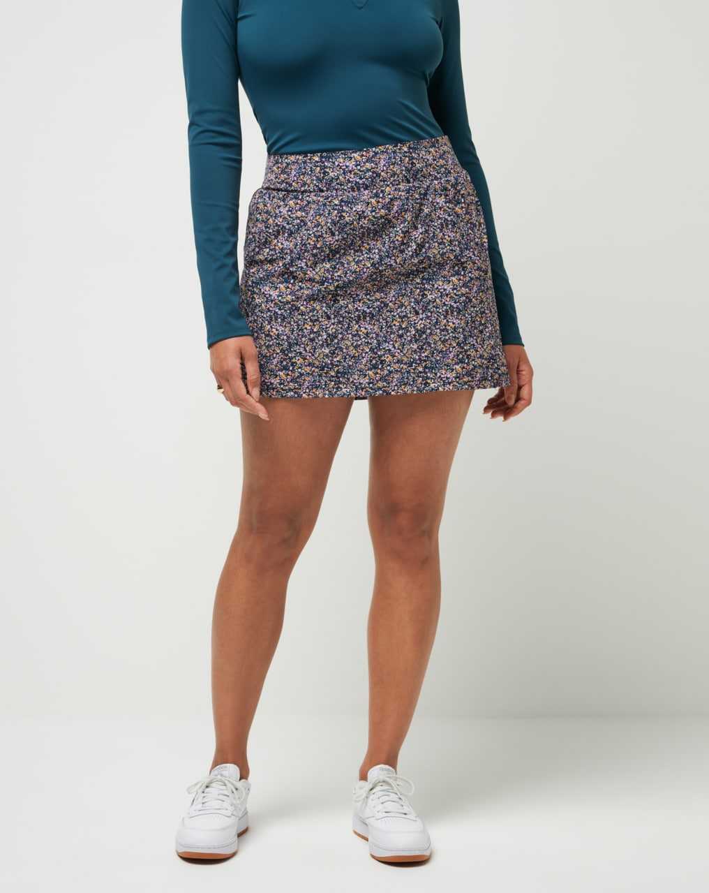 Cream Multi Travis Mathew Capture The Moment Skort | NIGL03174