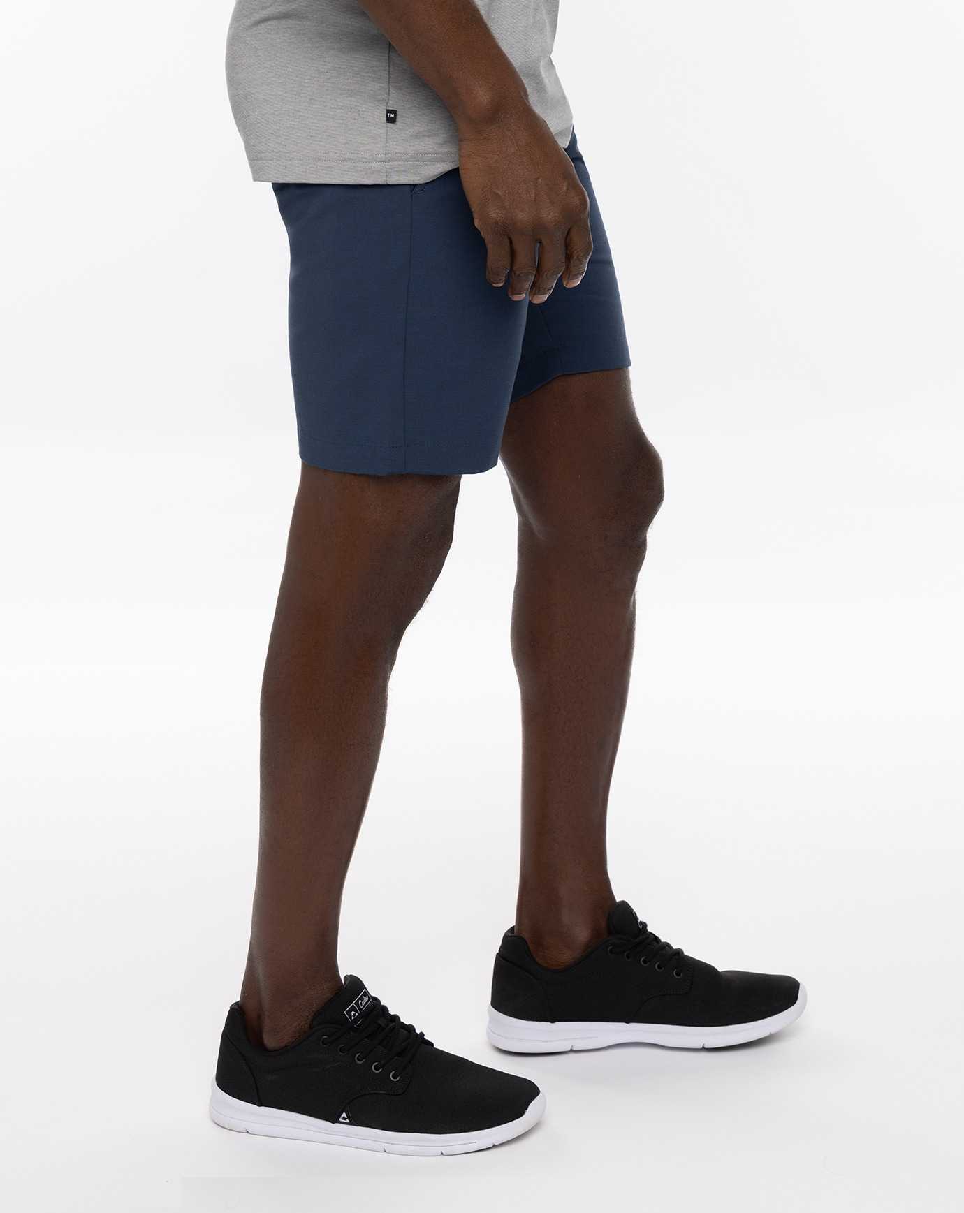 Dress Blues Travis Mathew Bermuda Short 8in | XGYK41576