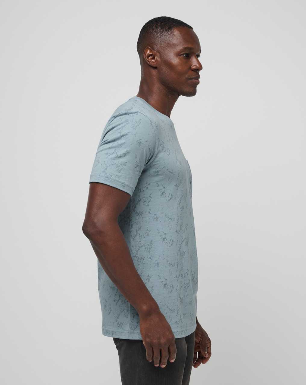 Dusty Blue Travis Mathew Warmer Tides Pocket Tee | FXZO70184