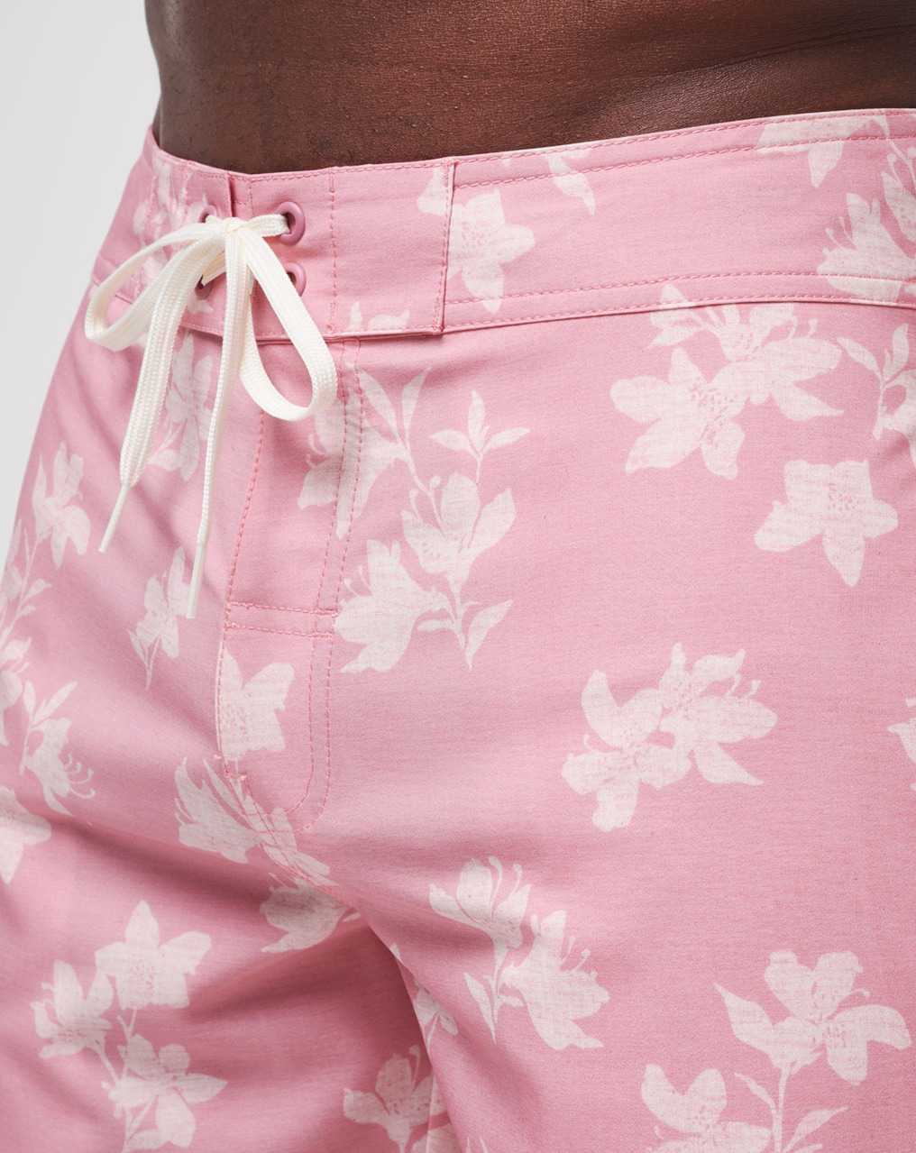 Heather Blush Travis Mathew Macadamia Nut Boardshort | VFKB24936