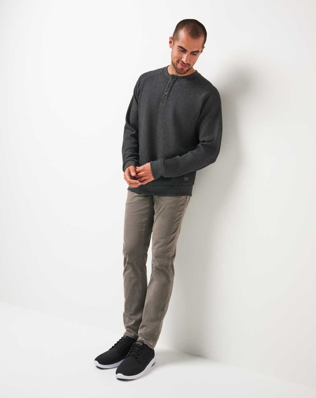 Heather Dark Grey Travis Mathew Storm Brew Cloud Waffle Henley | MBVL41789