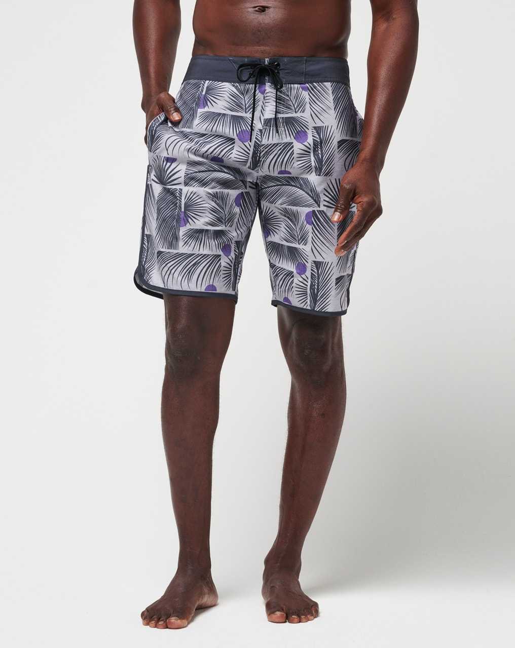 Heather Grey Travis Mathew Sail Plans Boardshort | QIES97865