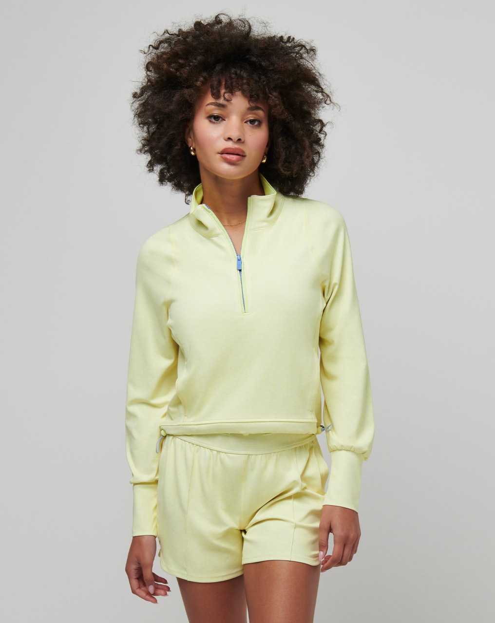 Heather Pale Lime Yellow Travis Mathew Tulum Weekend Moveknit Half Zip | POWU85172