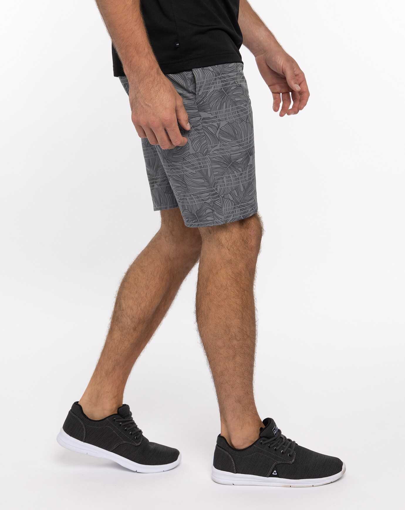 Heather Quiet Shade Travis Mathew Splash Zone Short 9in | DKPY69853