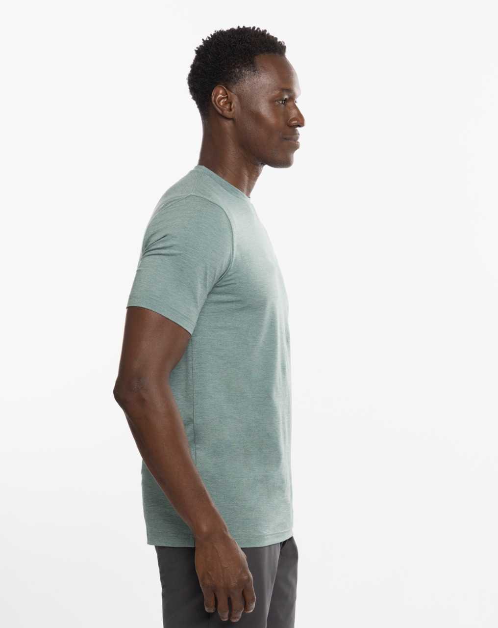 Heather Silver Pine Travis Mathew Scenic Vista Active Tee | QXAZ68217