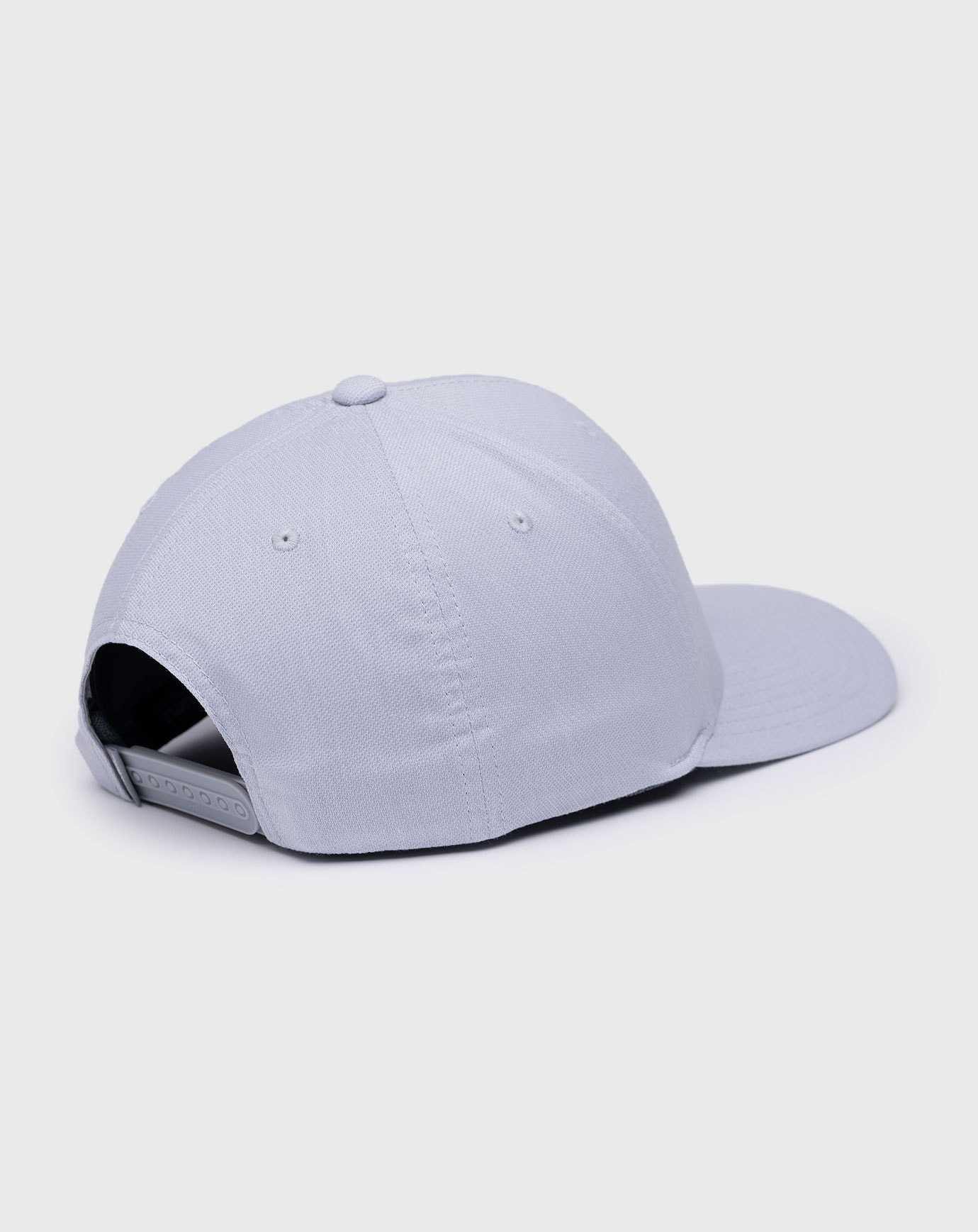 Heather Sleet Travis Mathew Sky Range Snapback Hat | FHYU16732