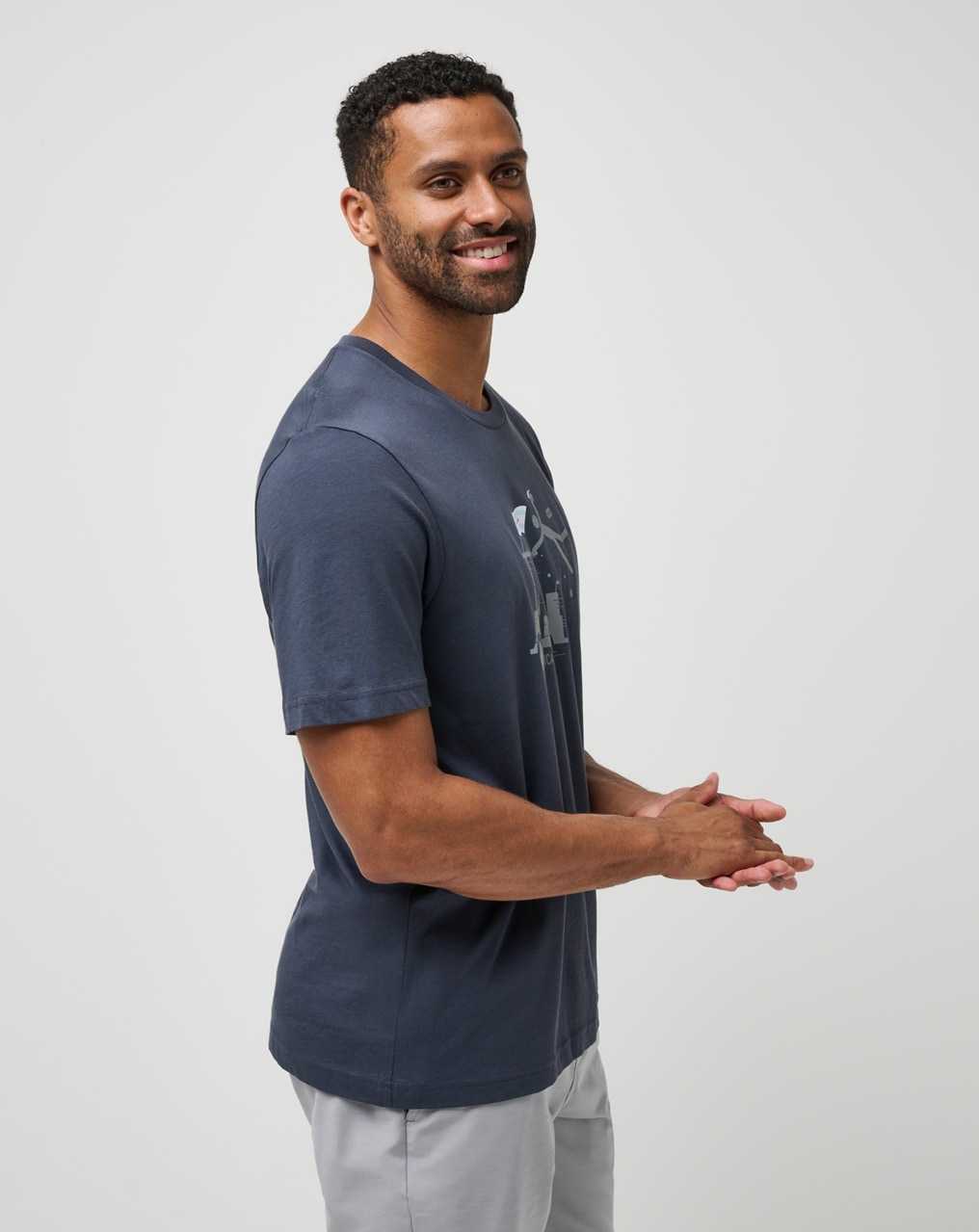 Mood Indigo Travis Mathew 44 Represent 2.0 Tee | WKGC32461