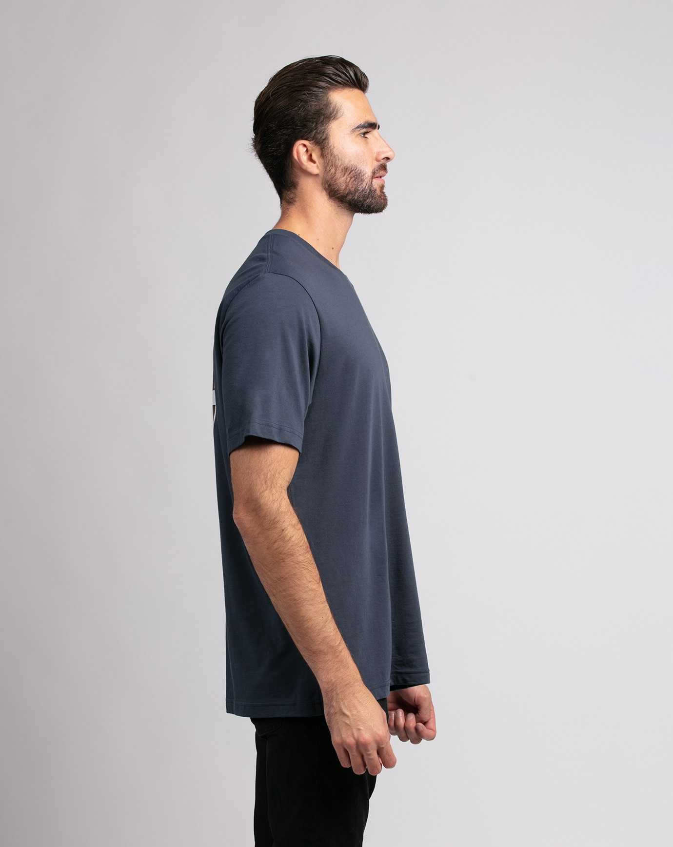 Mood Indigo Travis Mathew Da Beers Tee | BSNQ25017