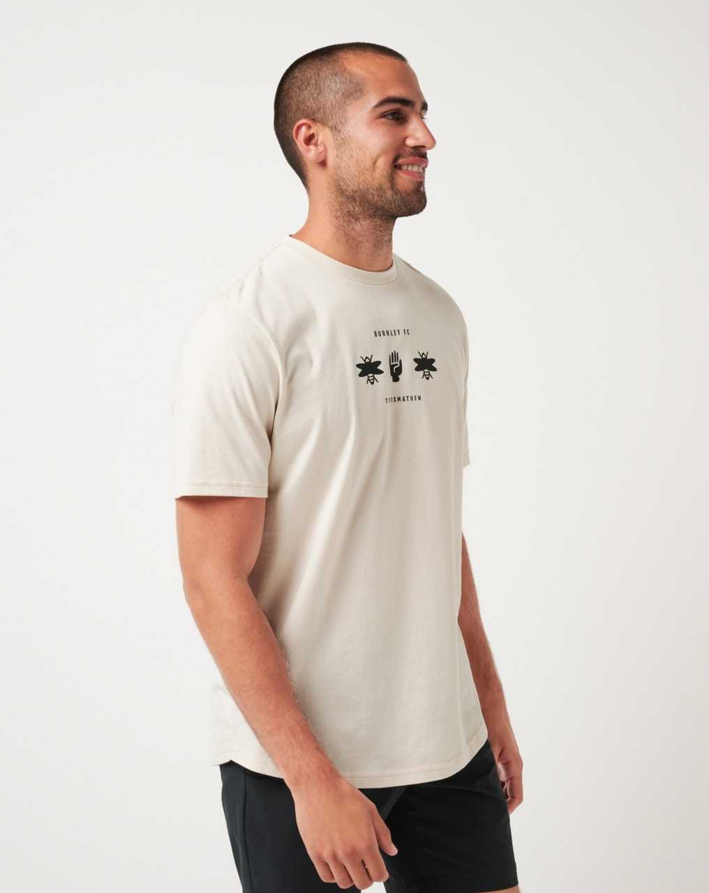 Moonbeam Travis Mathew Burnley Winning Point Tee | YPTX14625