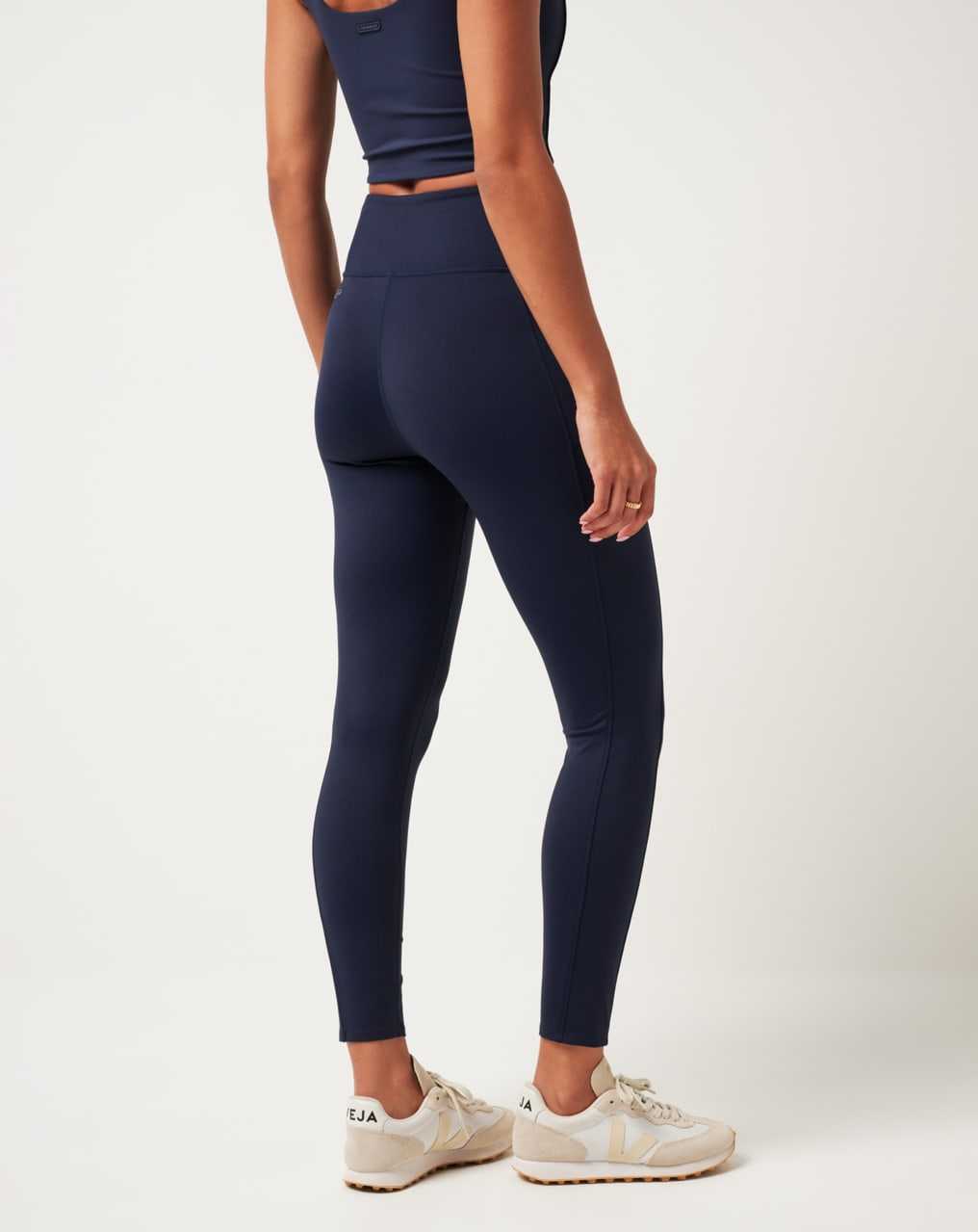 Navy Blazer Travis Mathew Where It Counts Legging | JEGB09715