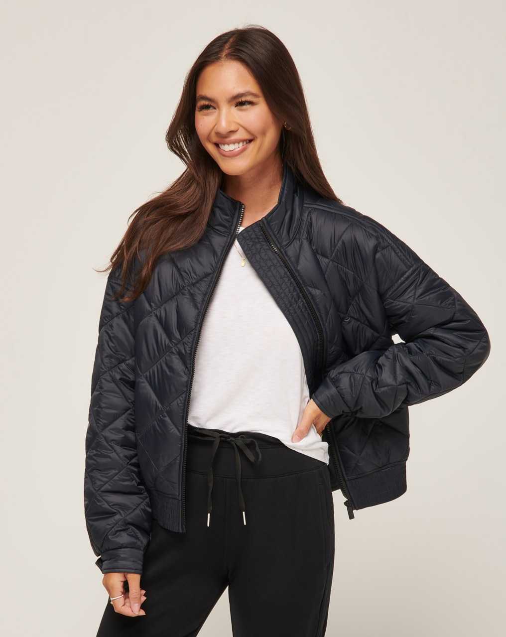 Obsidian Travis Mathew Lights At Night Quilted Jacket | CDGB20816