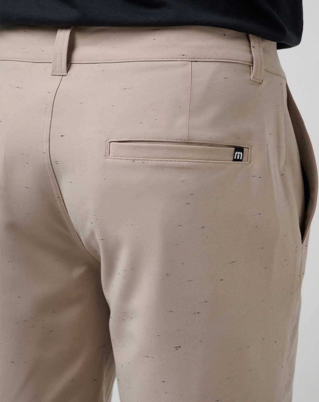 Oxford Tan Travis Mathew Private Pier Short 9in | EKUN74051