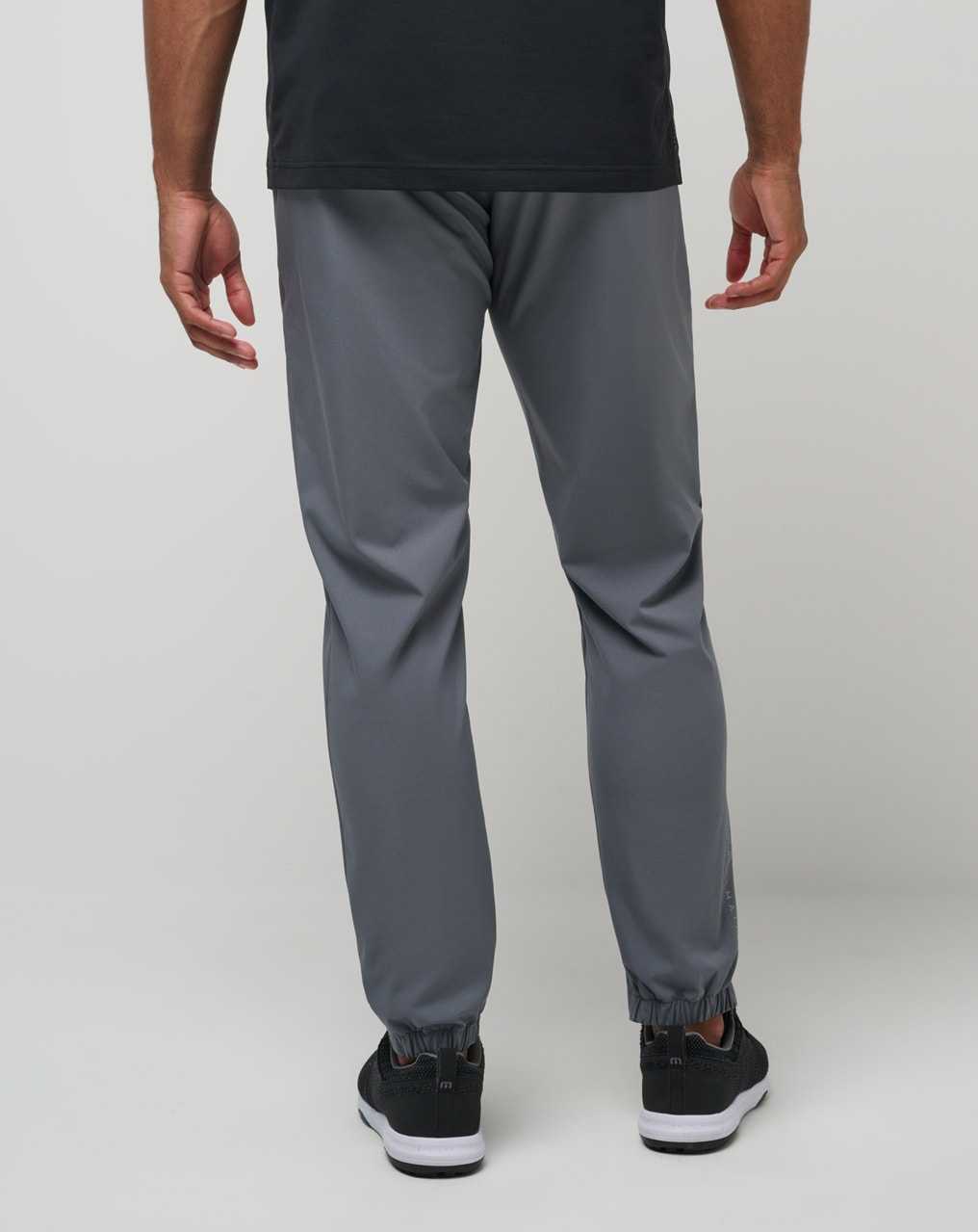 Quiet Shade Travis Mathew Open To Close Jogger | QLIP49317