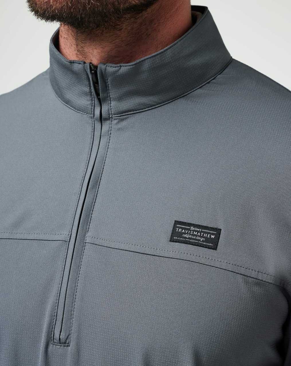 Quiet Shade Travis Mathew Wanderlust Quarter Zip | SHEM98460