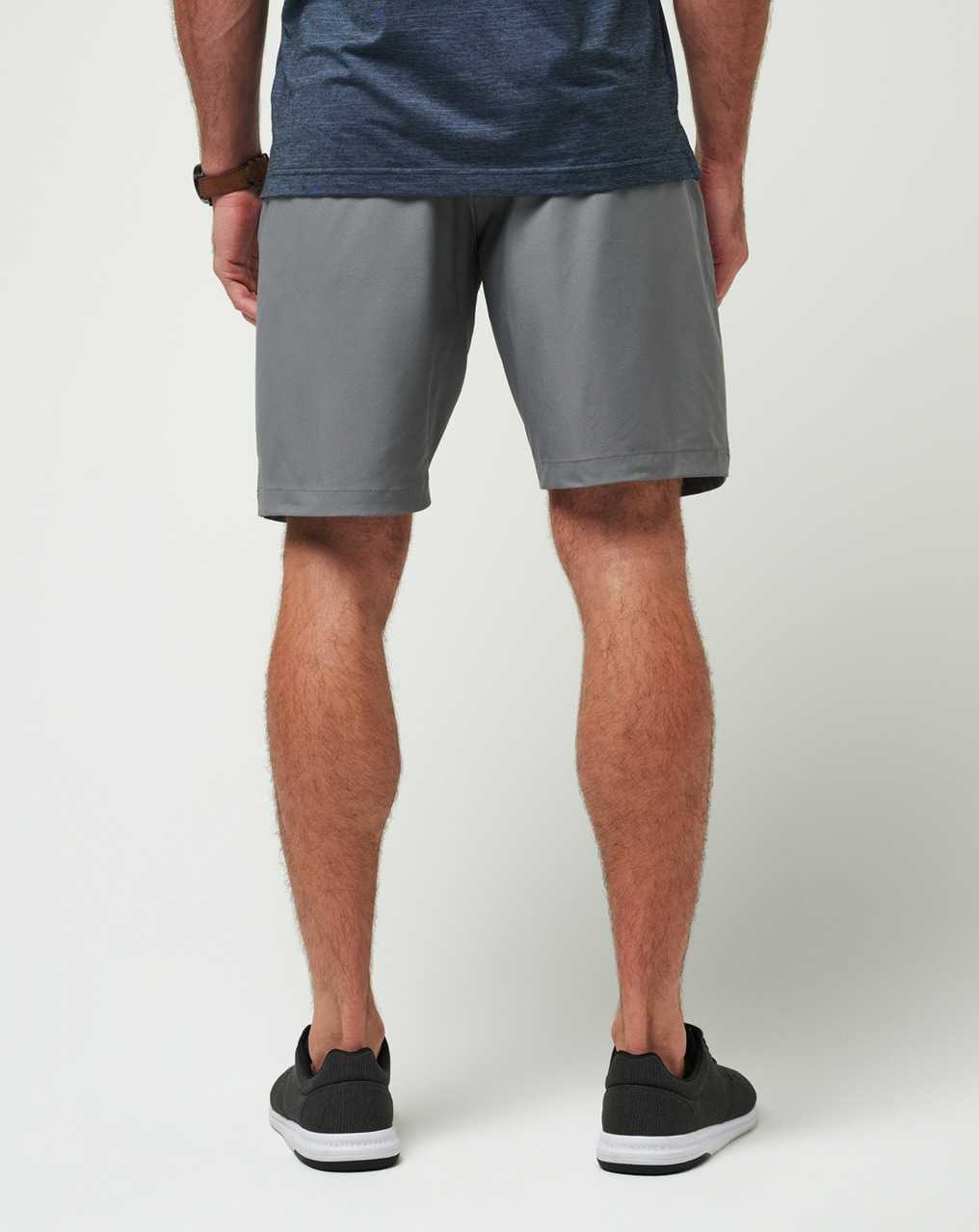 Quiet Shade Travis Mathew Wanderlust Short 9in | WJQV81976