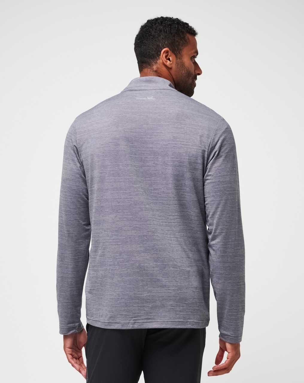 Sleet/Quiet Shade Travis Mathew The Heater Quarter Zip | BOES06478