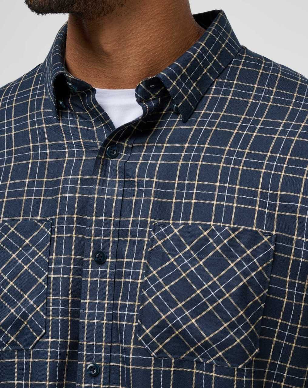 Total Eclipse/Apricot Travis Mathew Cloud Flannel Plaid Button-up | QMZG23154