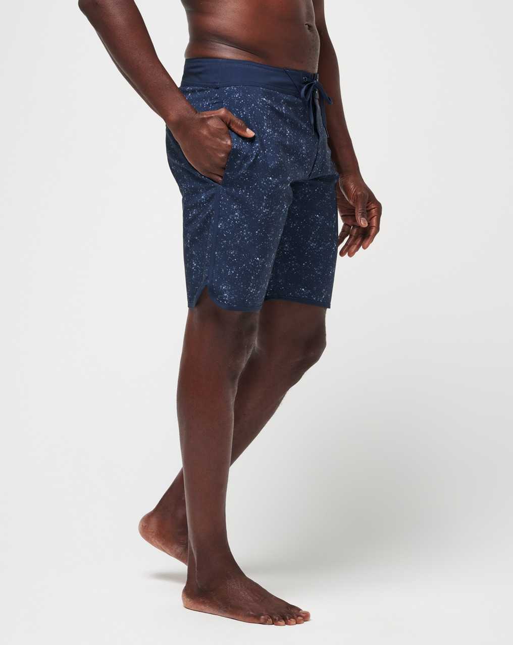 Total Eclipse Travis Mathew Mahalo Plenty Boardshort | AJLX06415