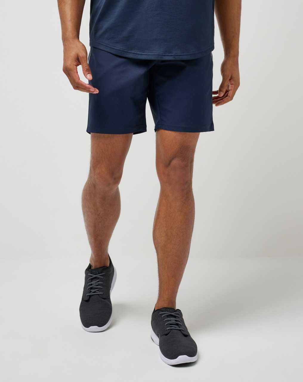 Total Eclipse Travis Mathew Sport Mode Short 8in | ITME27953